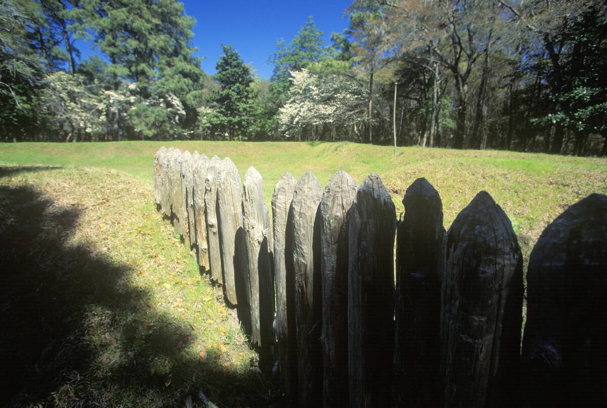 Gravestone commemorating The Lost Colony at Roanoke, NC