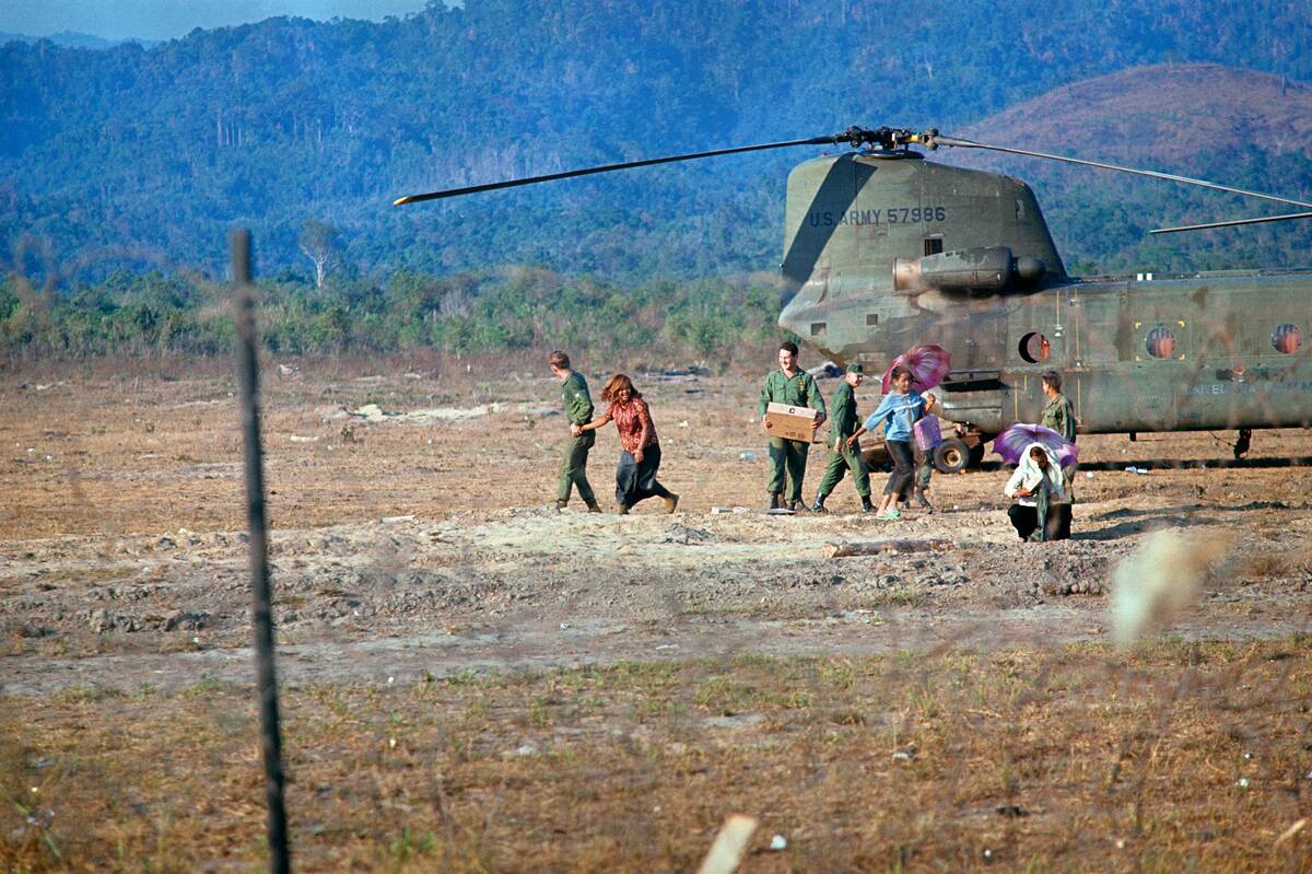 VIETNAM WAR-US PLANE-TET OFFENSIVE