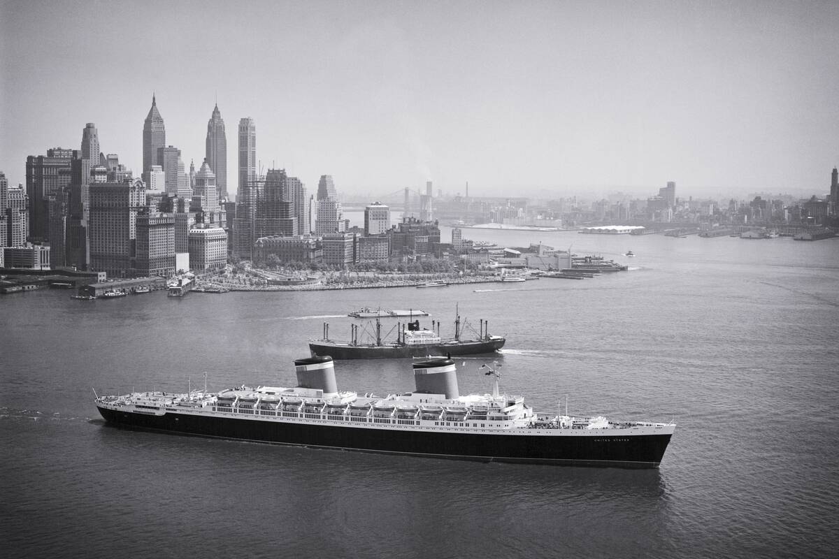 1950s PASSENGER LINER THE...