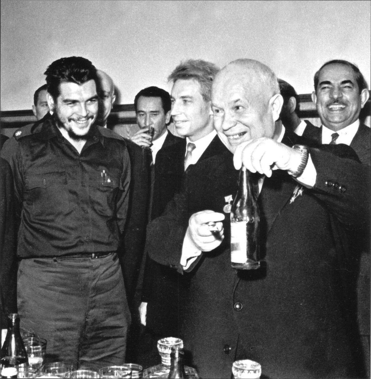 Ernesto Che Guevara And Nikita Khrushchev In Moscow