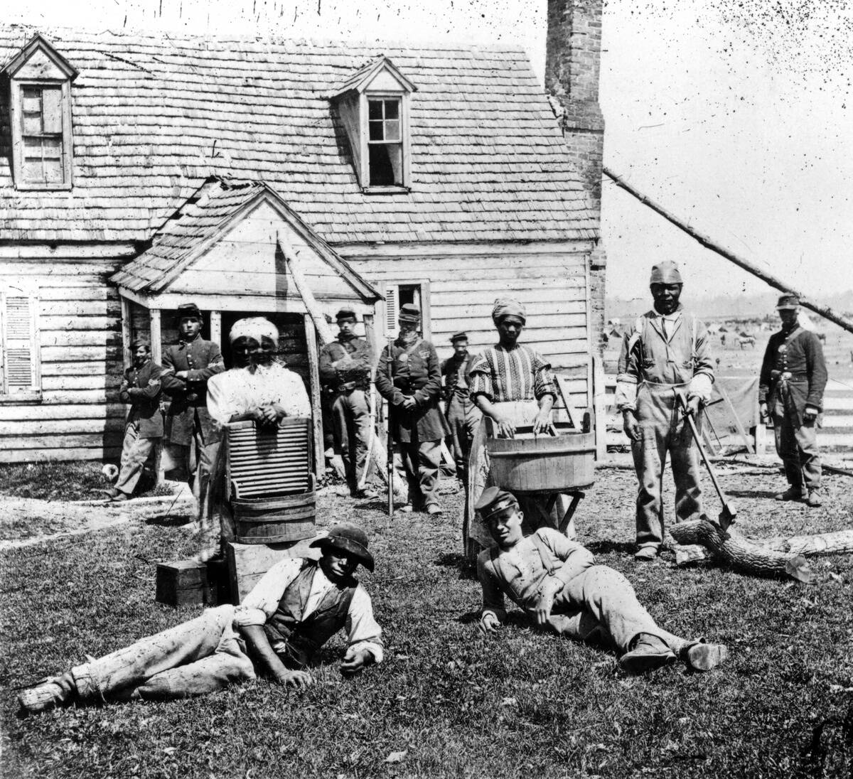 Group Of Contraband Slaves