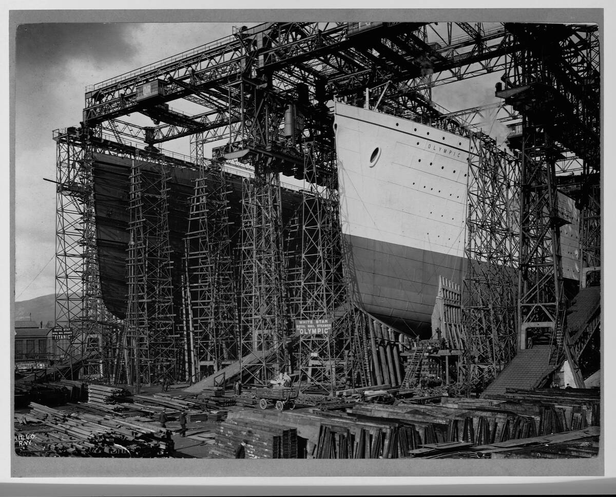 Olympic and Titanic Being Built