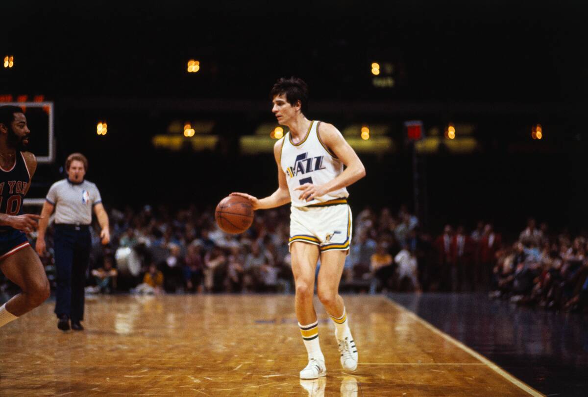 Pete Maravich in Action