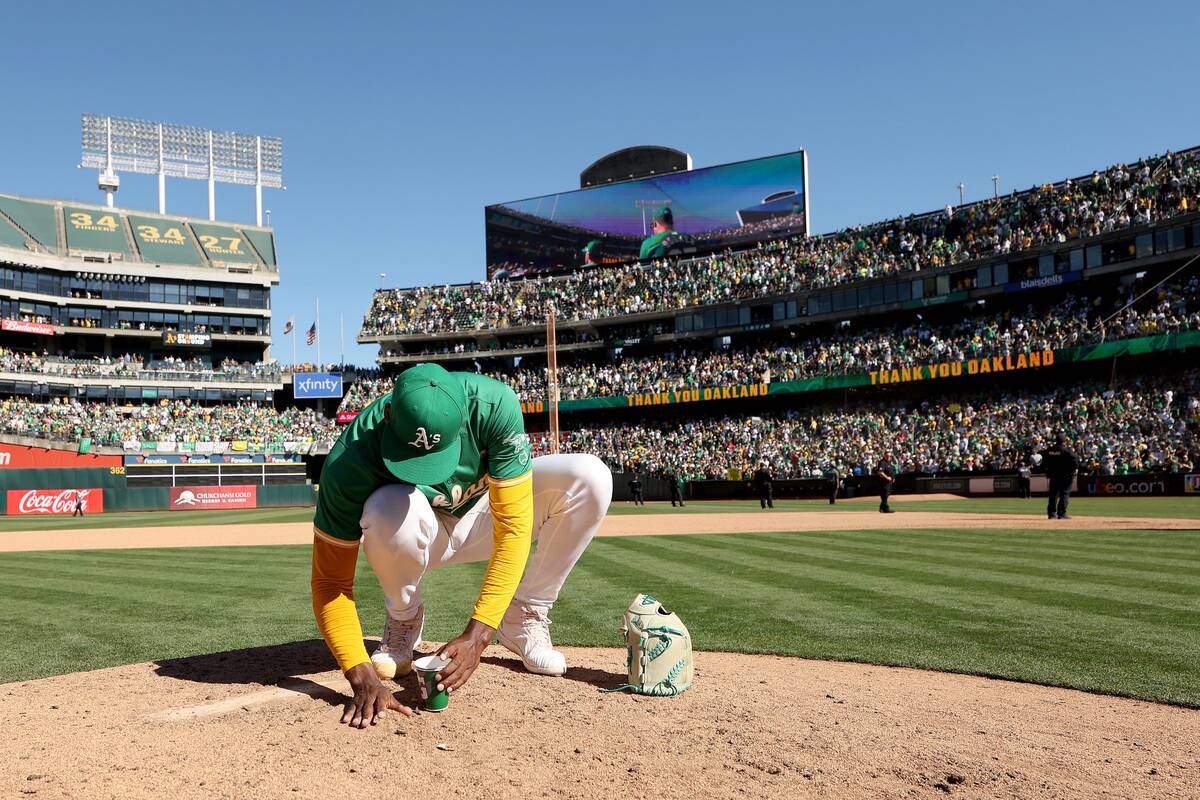 Texas Rangers v Oakland Athletics