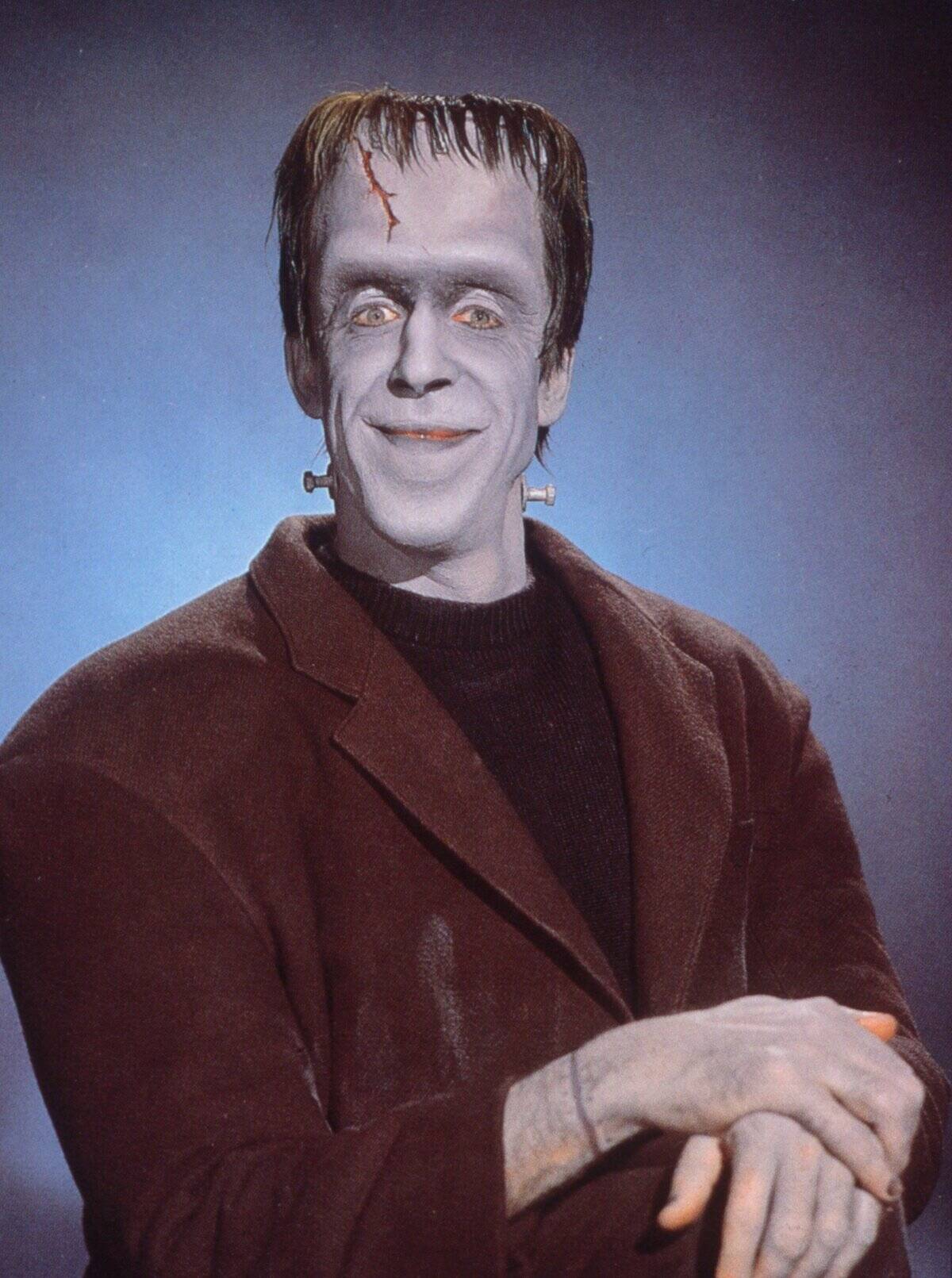 the-munsters_T5oI4e