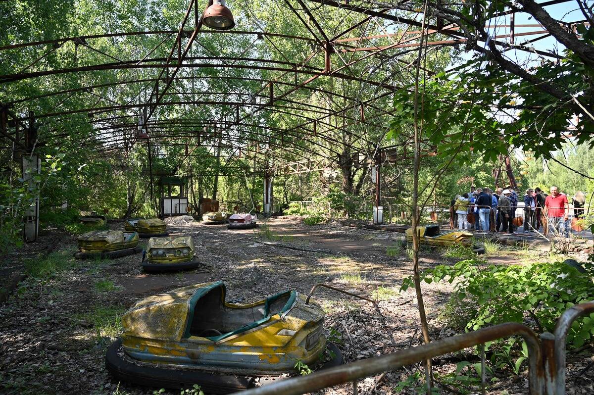 TOPSHOT-DOUNIAMAG-UKRAINE-CHERNOBYL-NUCLEAR-TELEVISION-TOURISM