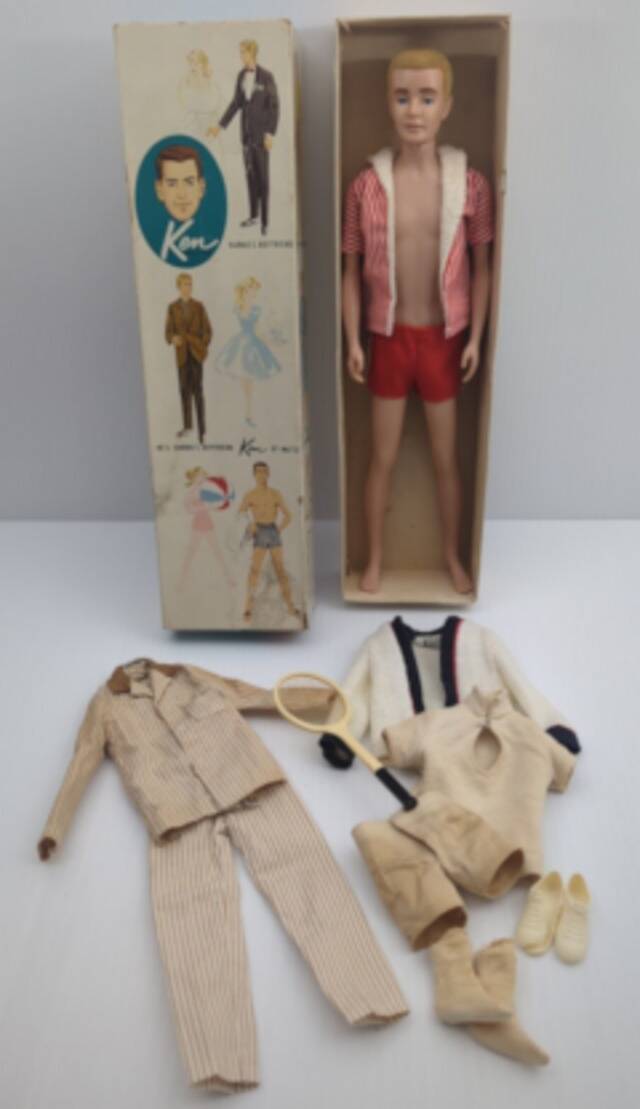 Ken_doll_early_1960s_swimsuit_and_other_clothing_accessories