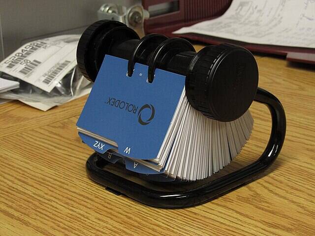 Rolodex™_67236_Rotary_Business_Card_File