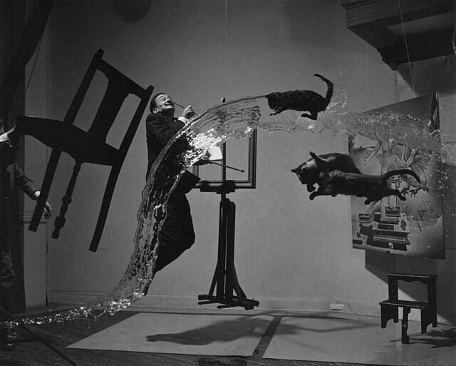 Salvador_Dali_A_(Dali_Atomicus)_09633u