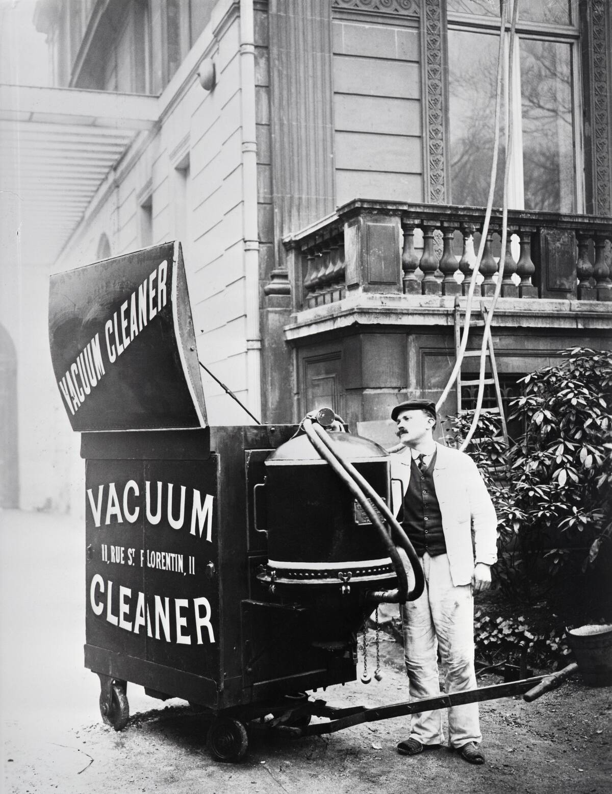 Early Version of a Vacuum Cleaner