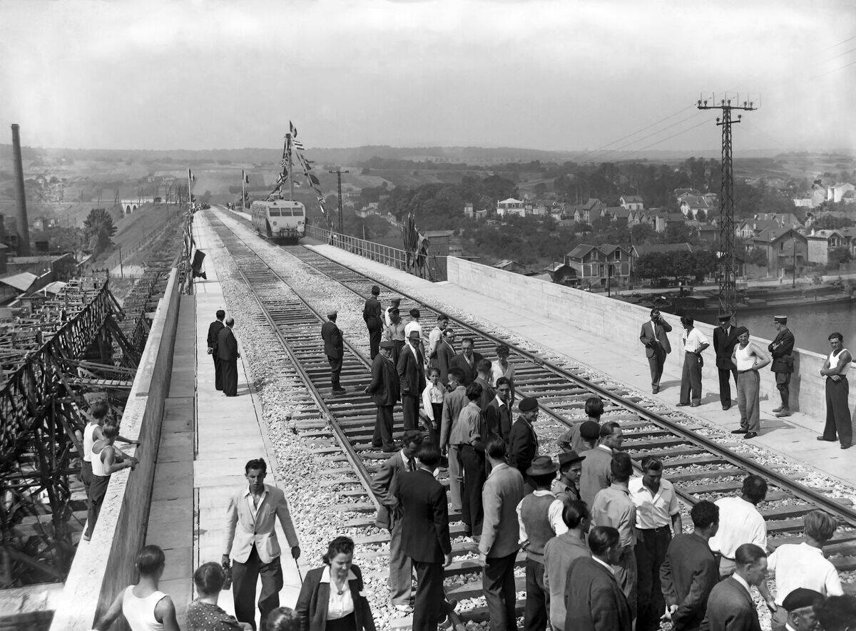 FRANCE-AFTER WAR-RECONSTRUCTION