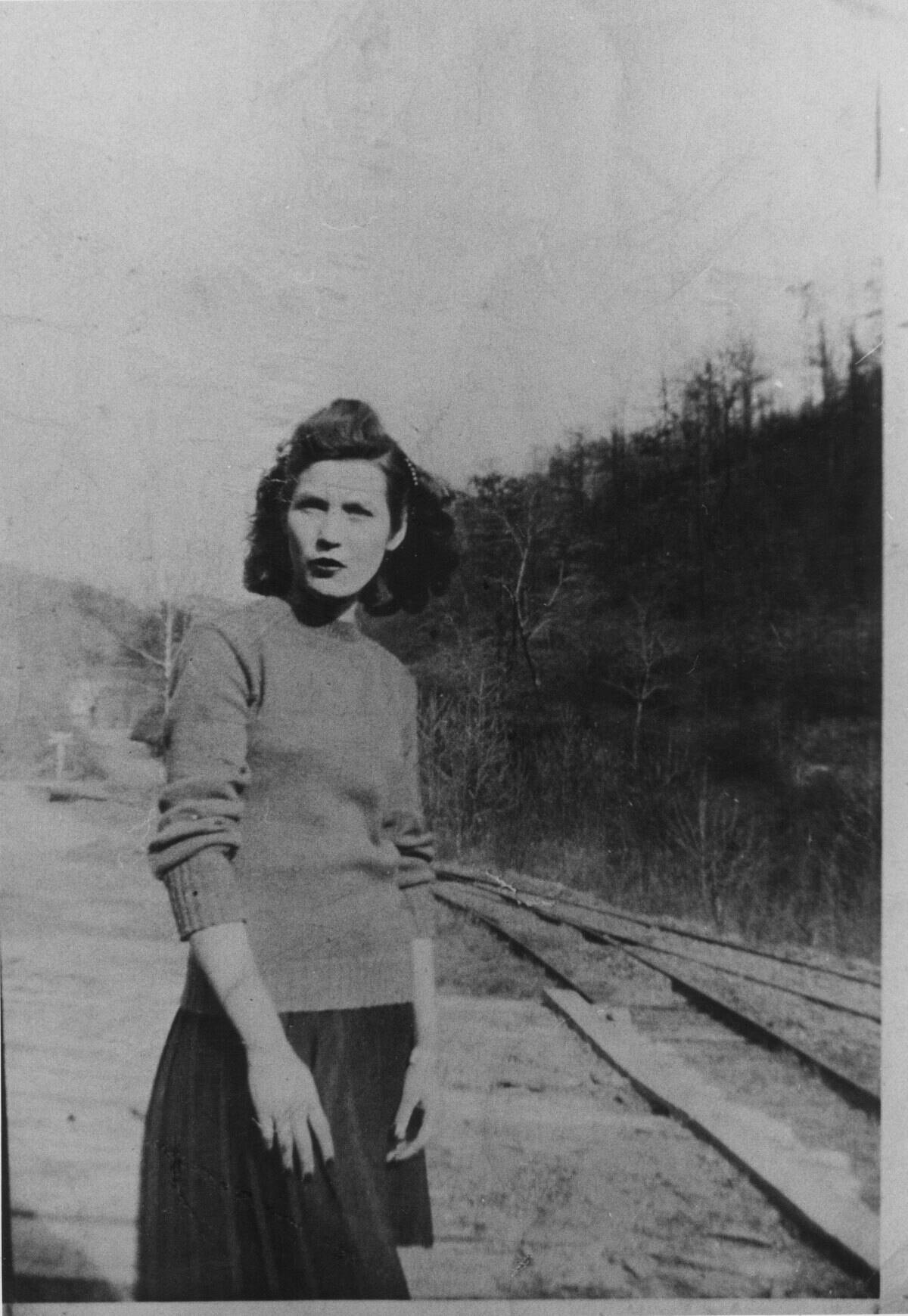 Loretta Lynn Portrait As A Teenager