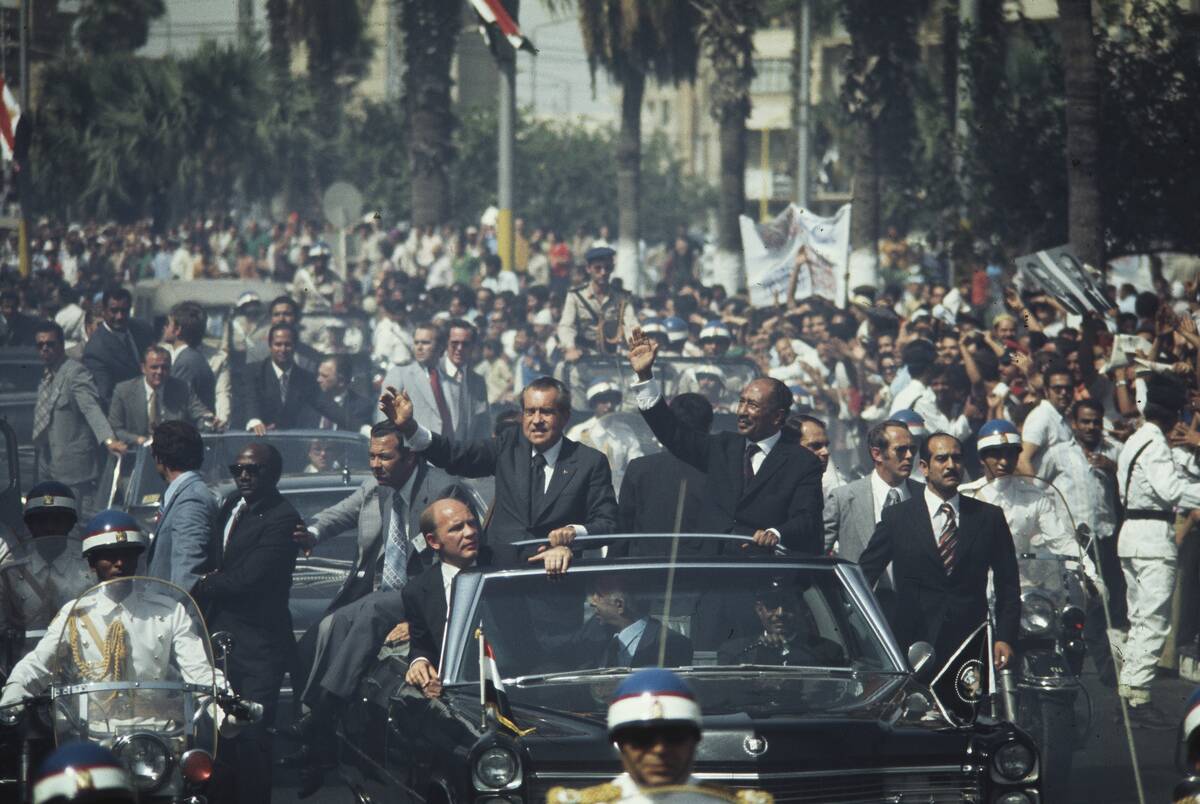 President Nixon And President Sadat In Egypt