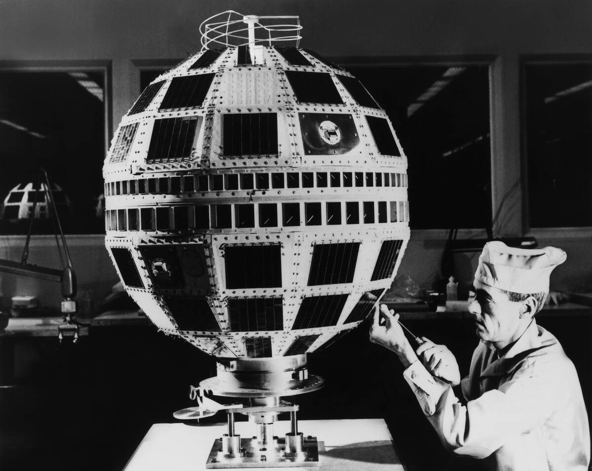 Telstar, The First Communication Satellite In Usa In 1962.