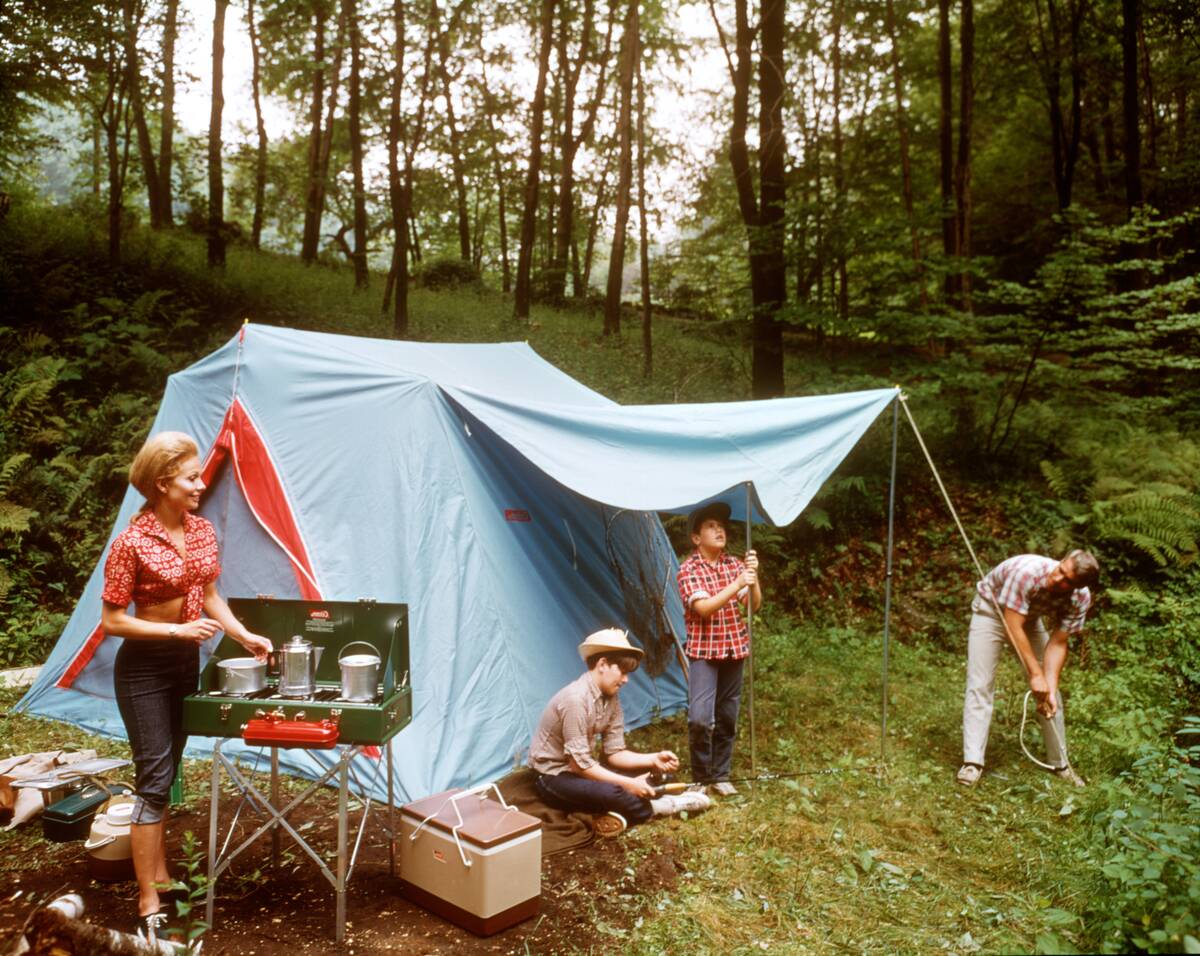 1970s FATHER 2 PRETEEN...