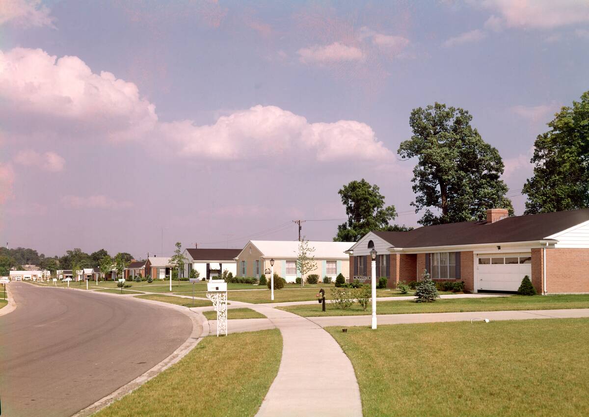1970s SUBURBAN COMMUNITY...
