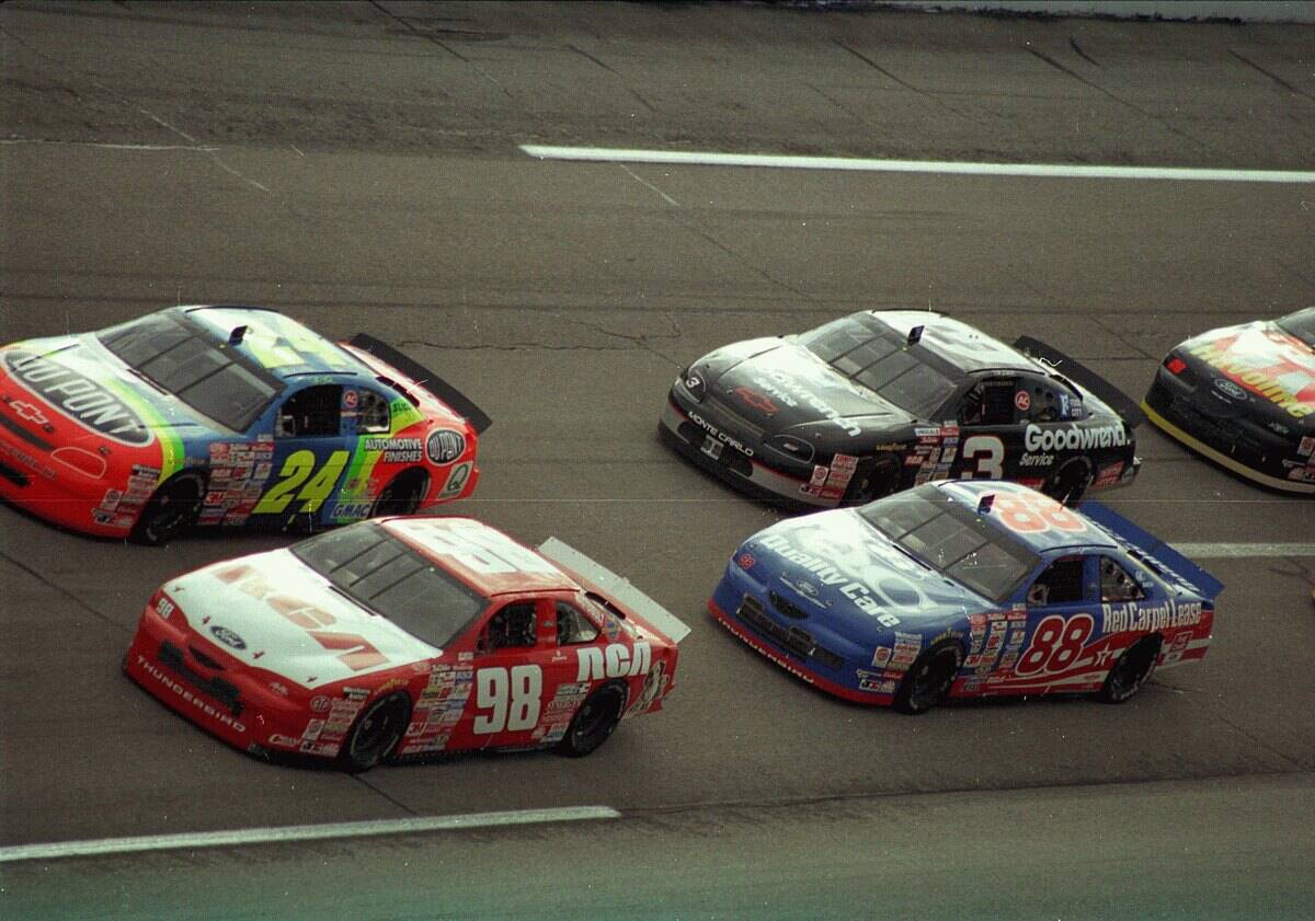 1995 DieHard 500