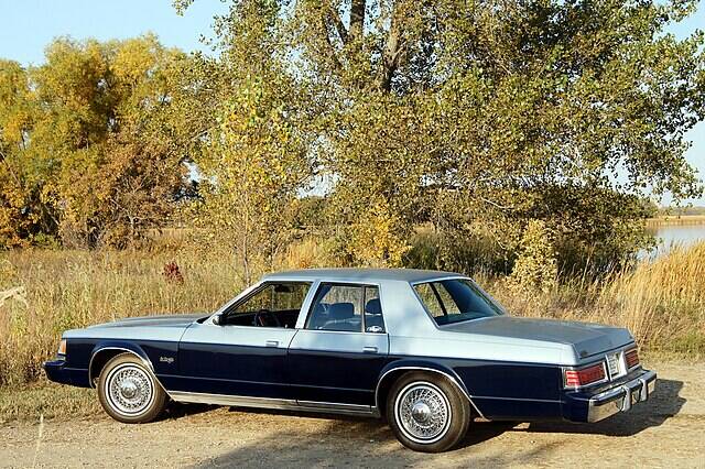 80_Dodge_St.Regis_(8037971593)