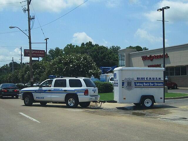 MPD_vehicles_Elvis_Week_2013_Memphis_TN_2013-08_001