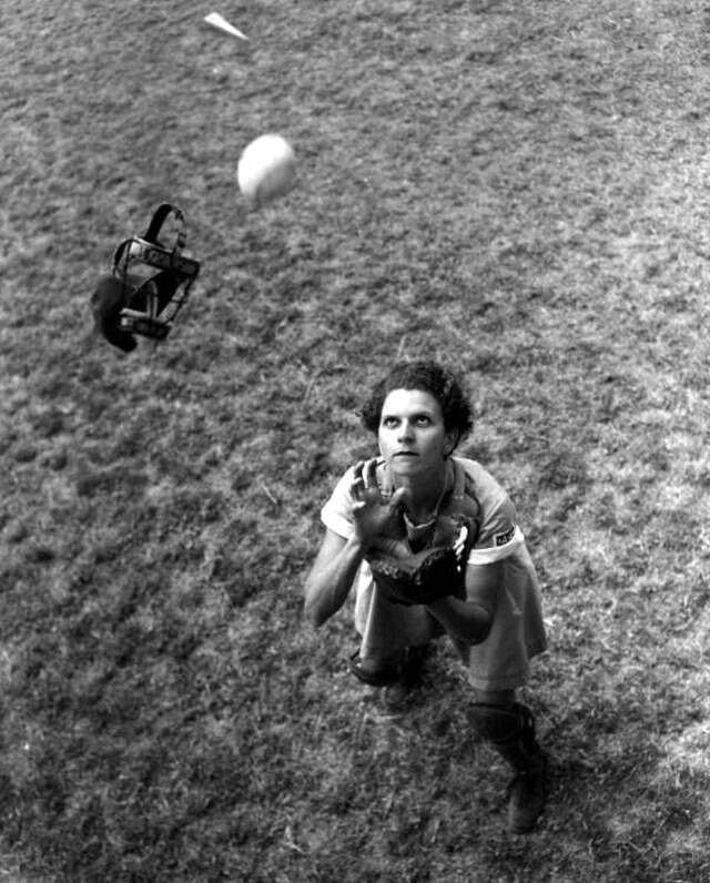 Mary_Rountree_playing_baseball