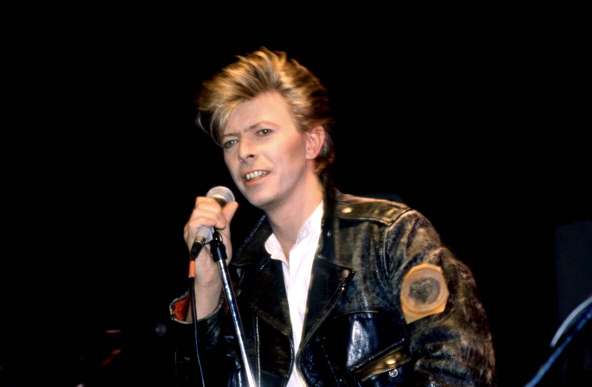 David Bowie Performs At The Cat Club