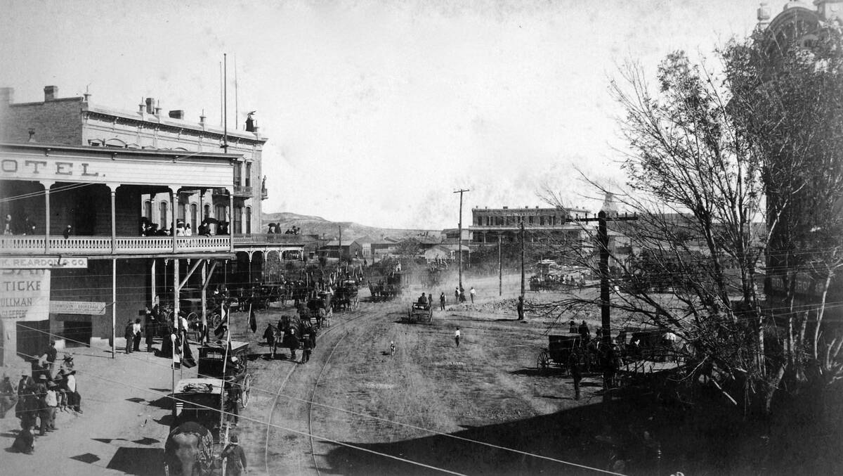 El Paso - The Day The Circus Came To Town