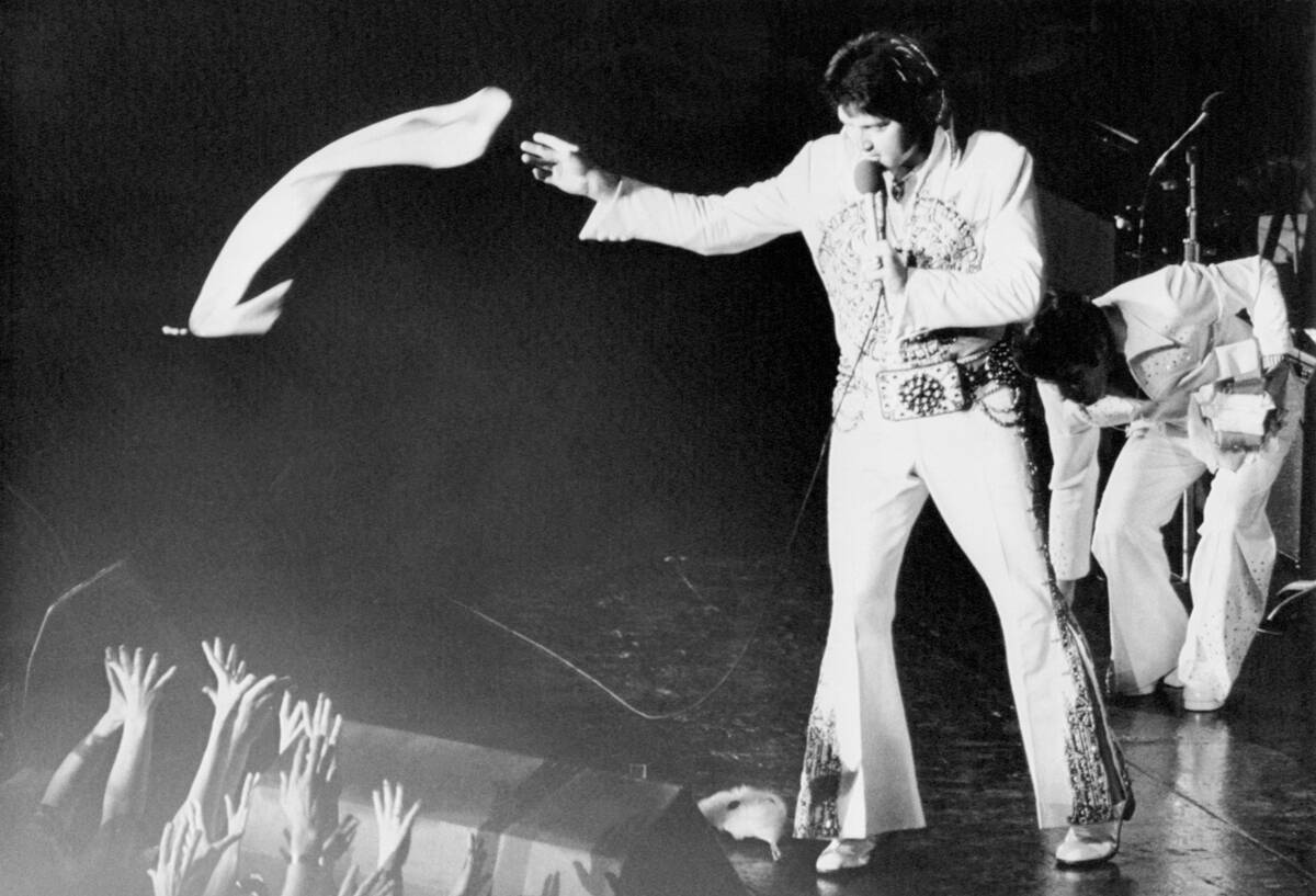 Elvis Presley in Concert