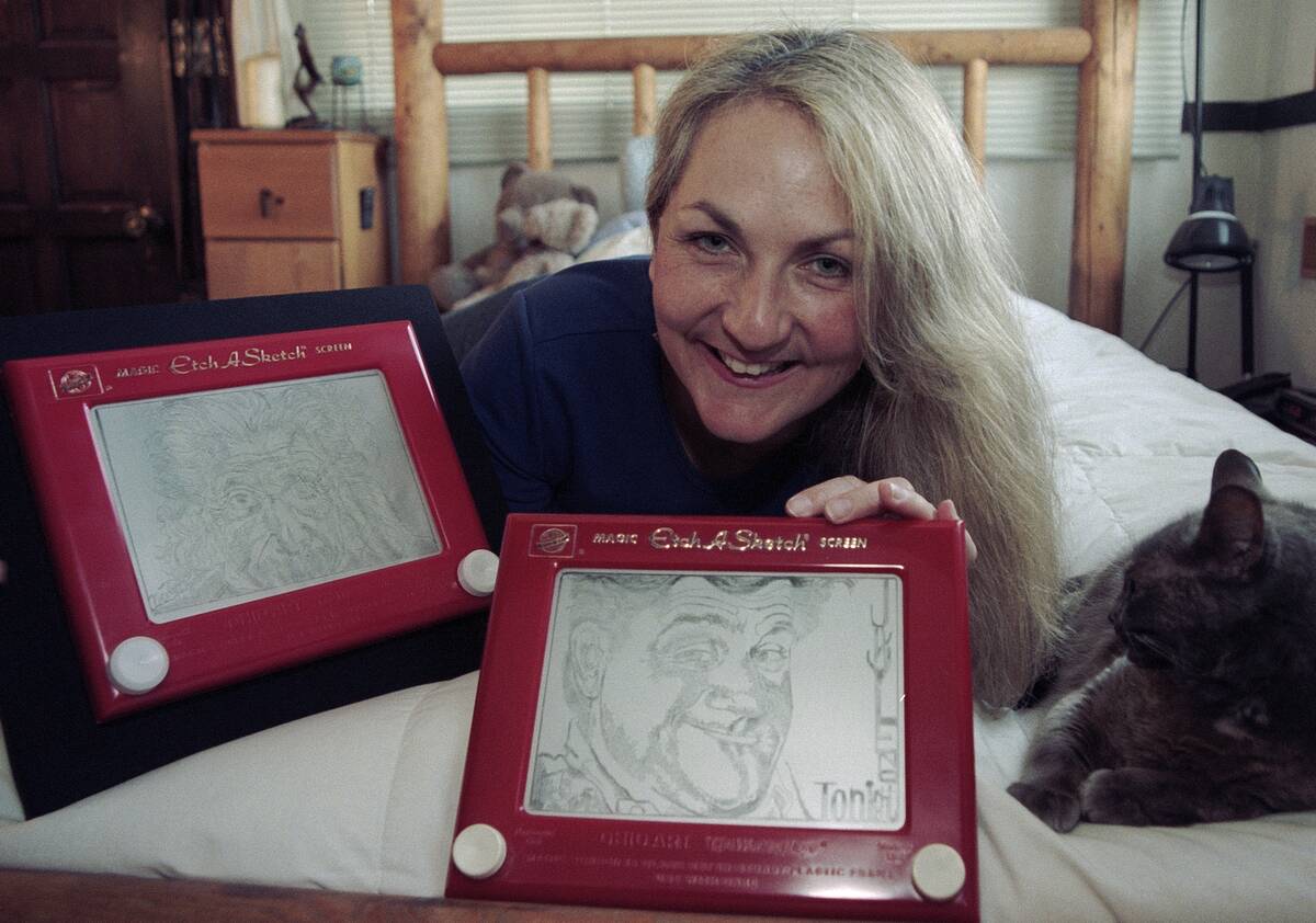 Etch A Sketch Artist Nicole Falzone
