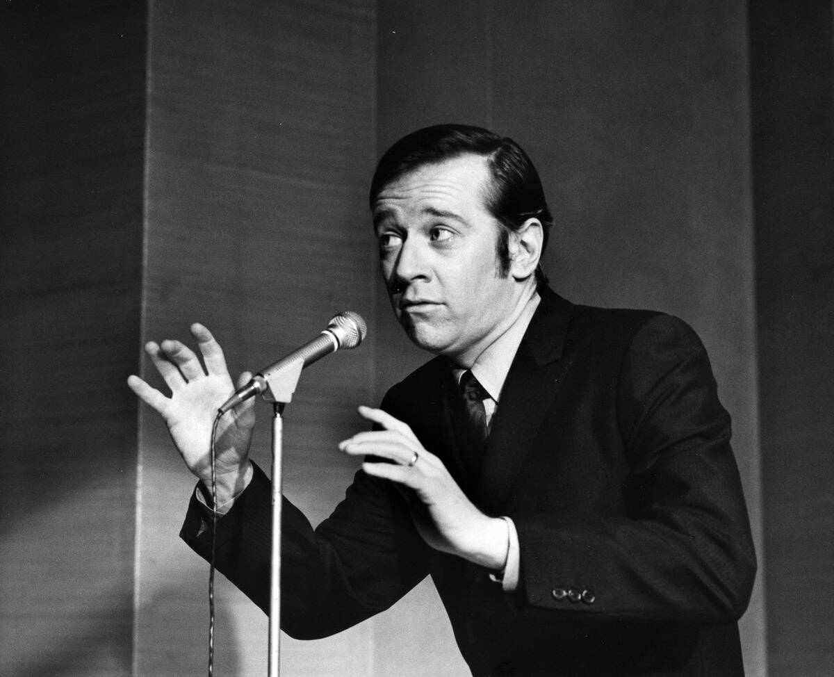 GEORGE CARLIN