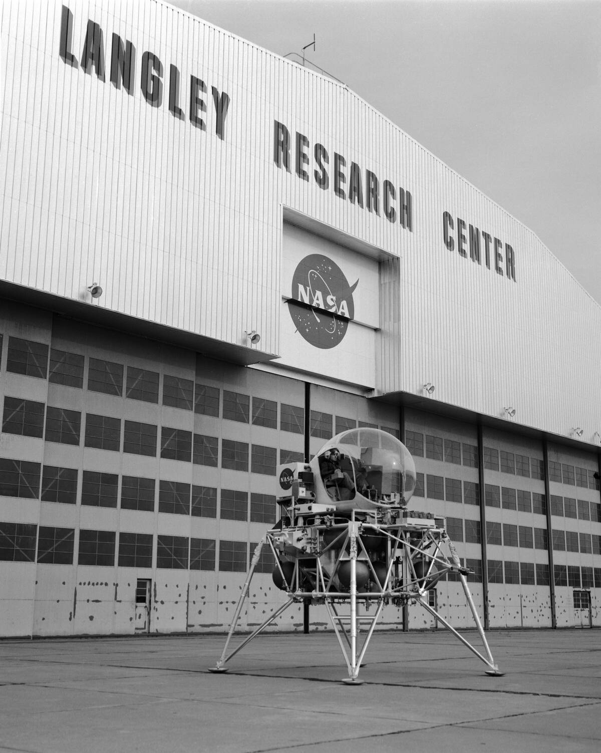Lunar Landing Research Vehicle