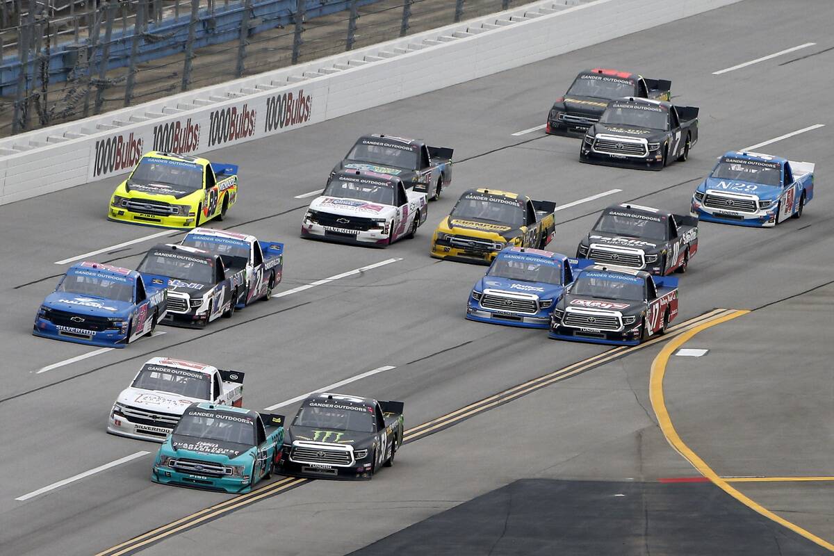 NASCAR Gander Outdoor Truck Series Sugarlands Shine 250