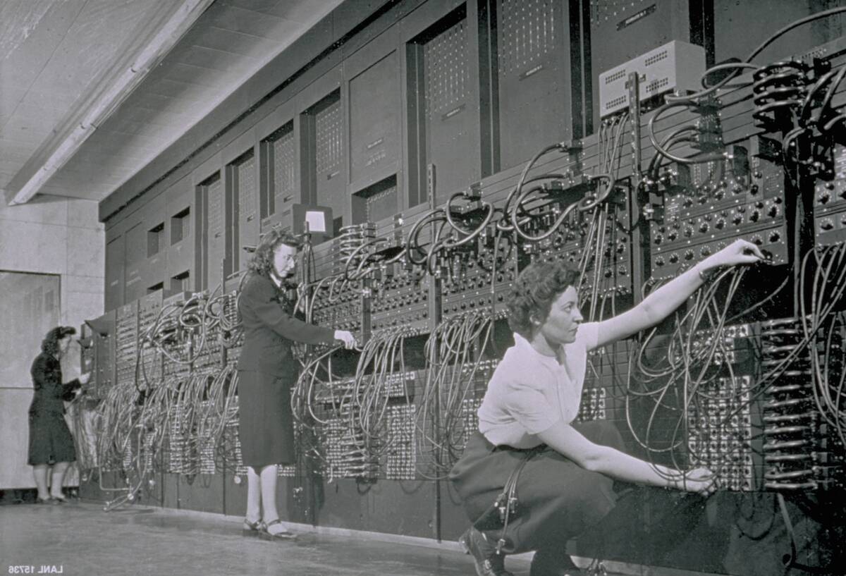 Operating ENIAC Computer
