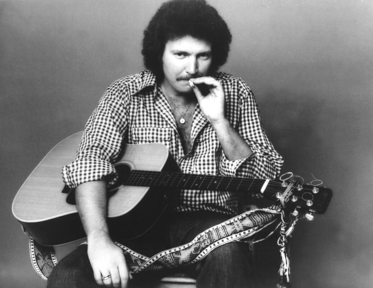 Photo of Johnny Darrell