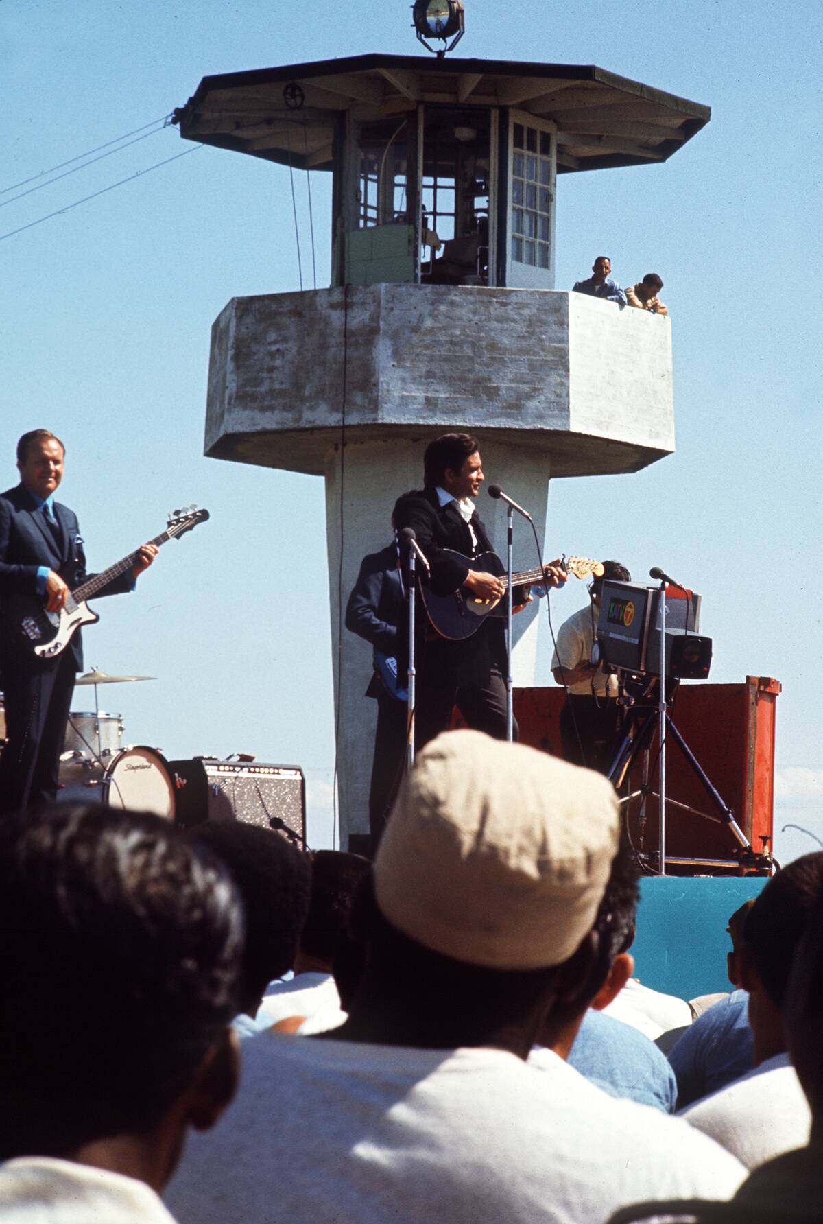 THE JOHNNY CASH SHOW