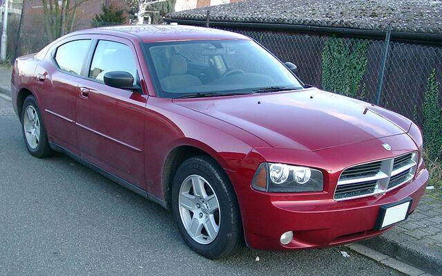 640px-Dodge_Charger_front_20071215