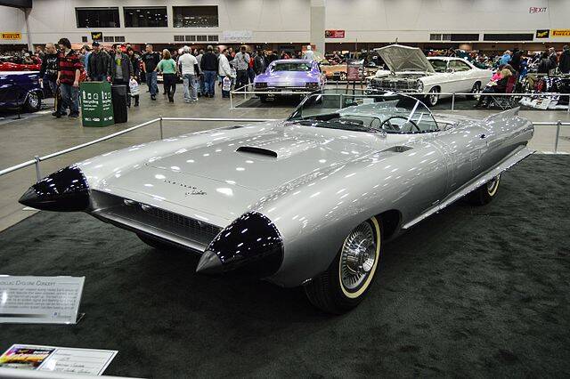 Cadillac_Cyclone_Concept