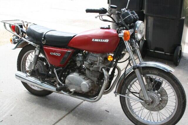 Kawasaki_KZ400_Twin