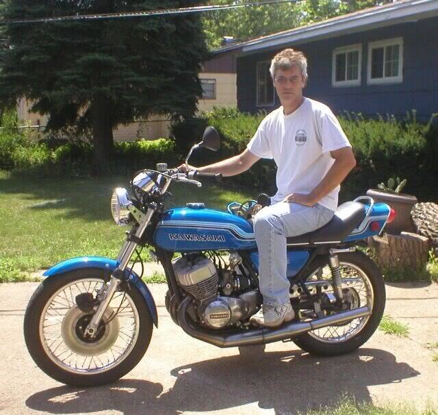 My_1972_Kawasaki_H2_triple.