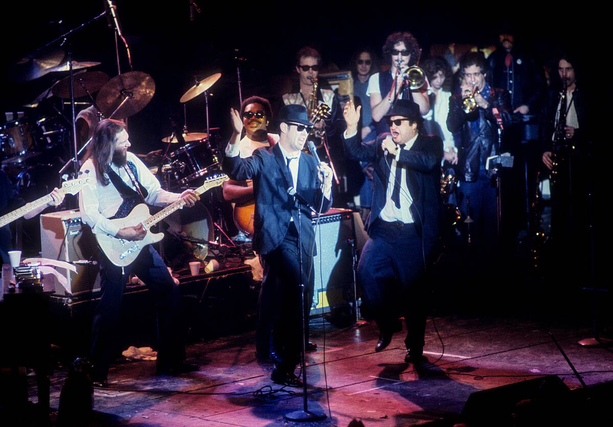 Blues Brothers Live