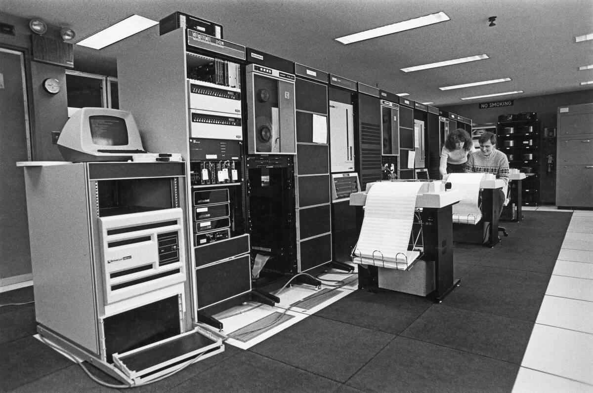 Computer Bank, Wall Street