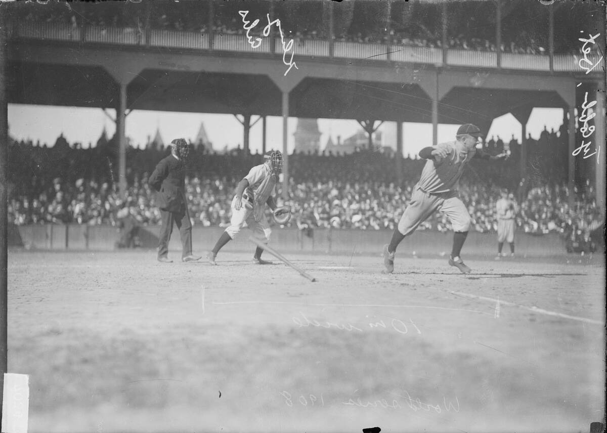 Cubs Vs Tigers At West Side Grounds