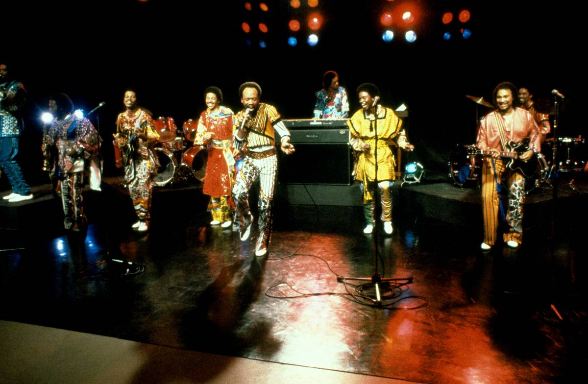Earth, Wind & Fire On Stage