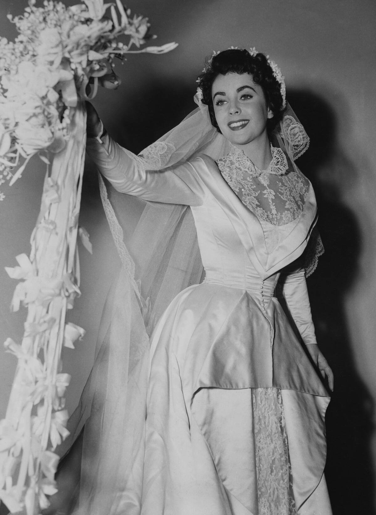 Liz Taylor As A Bride