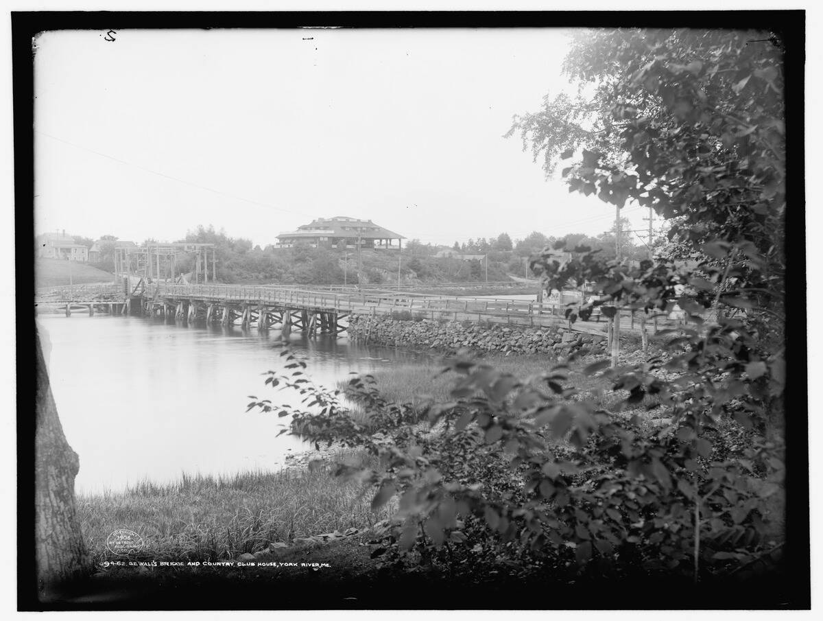 Sewalls Bridge And Country Club House