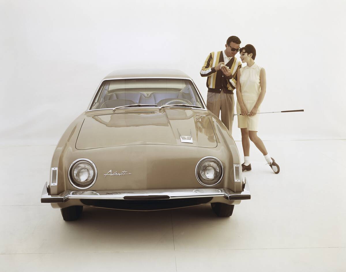 Studebaker Avanti
