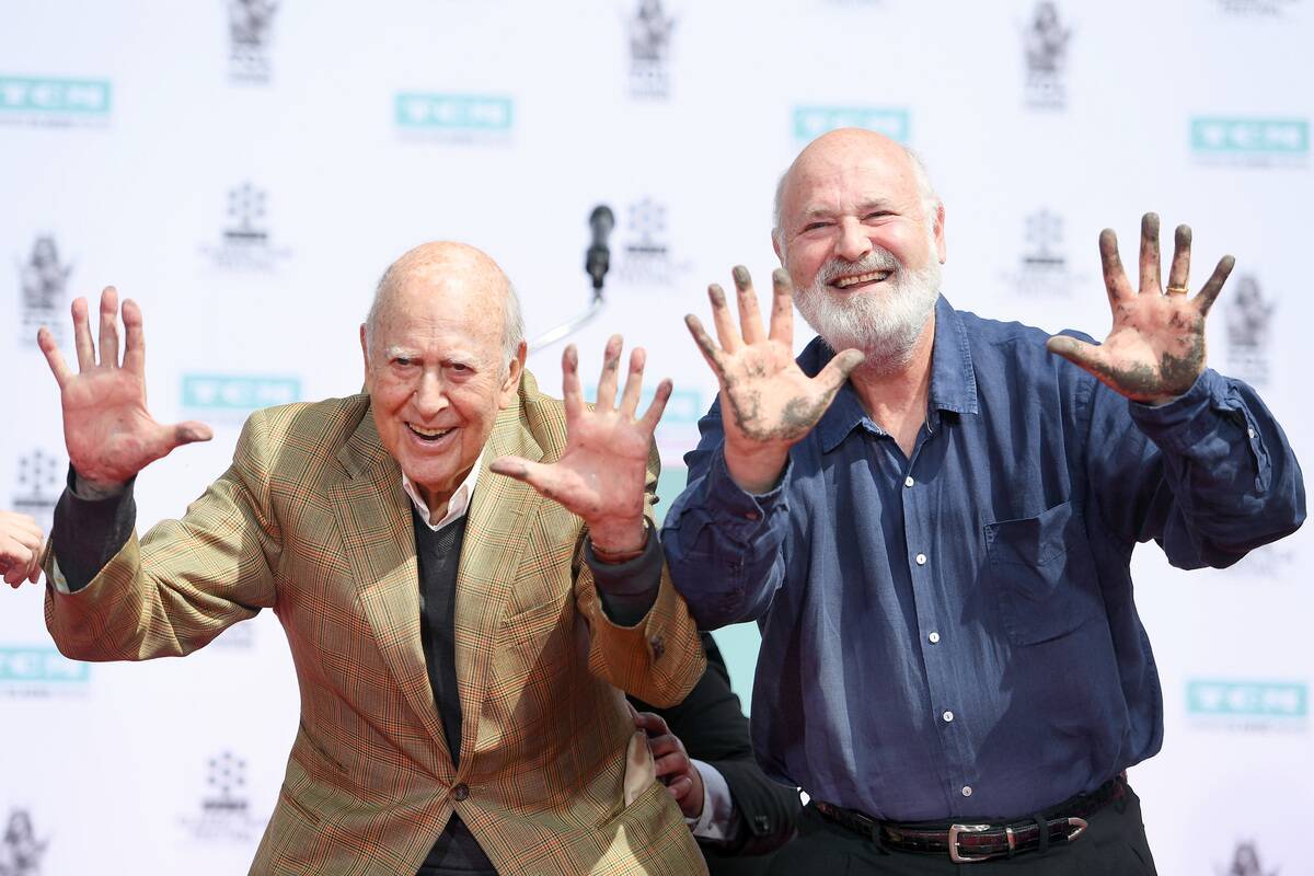 2017 TCM Classic Film Festival - Hand and Footprint Ceremony: Carl and Rob Reiner