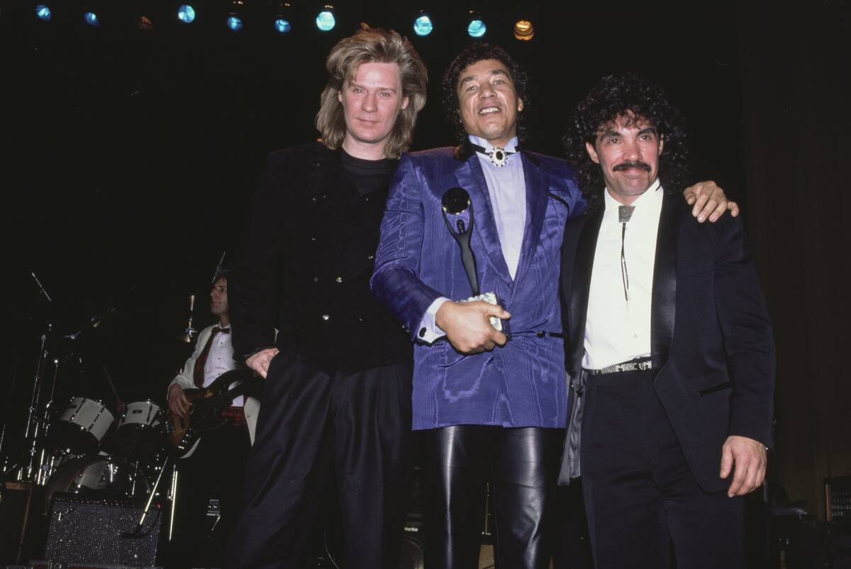 2nd Annual Rock N' Roll Hall Of Fame Induction Dinner