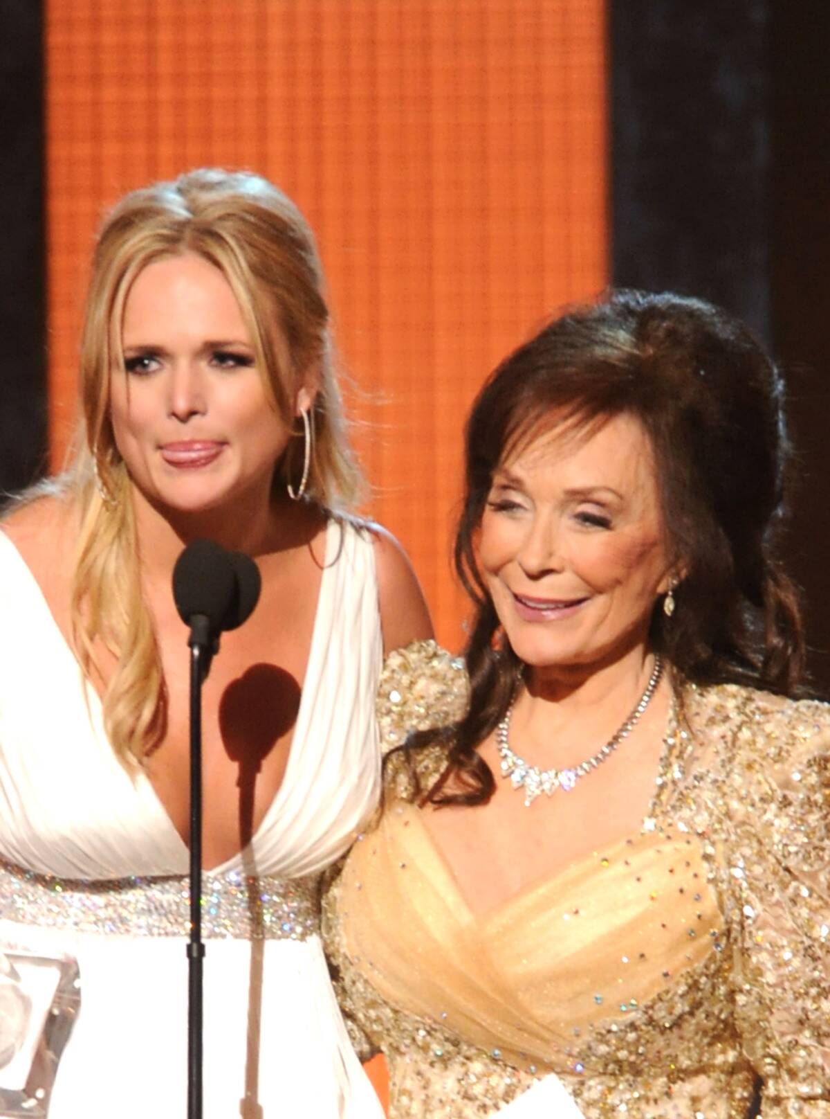 44th Annual CMA Awards - Show