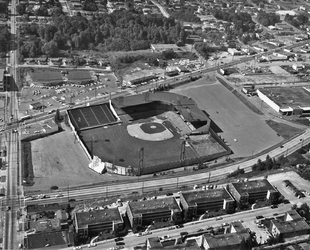 Sick's_Stadium,_1967