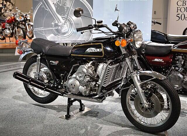 Suzuki_RE-5_(type_A)_in_Honda_Collection